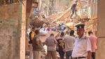 تطورات حادث انهيار عقارين في حدائق القبة