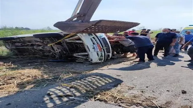 4 جثث و10 مصابين يفترشون الأرض.. حادث مروع