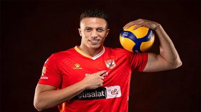 رسميا.. الأهلي يعلن التعاقد مع لاعب الزمالك