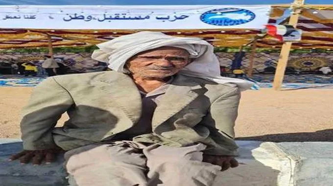 مُعمر ذهب للجنته مشيًا على الأقدام.. الشيخ عودة