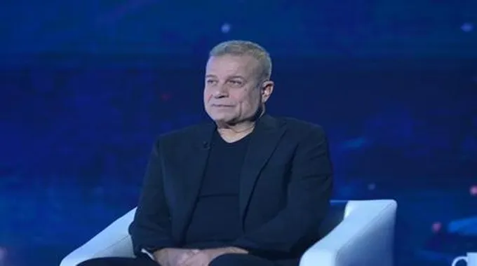 الحوار الوطني.. الفنان شريف منير يطالب بإعفاء