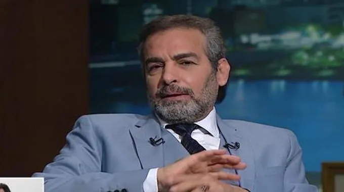 الحوار الوطني.. الفنان أحمد عبدالعزيز يطالب