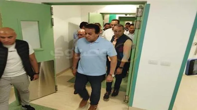 وزير الصحة يتفقد مستشفى السلام بورسعيد ويشيد