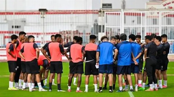 الزمالك يخوض مرانه الأول في السعودية على ملعب