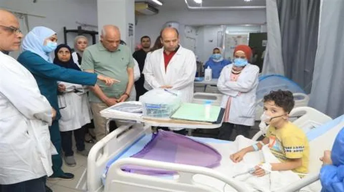 محافظ الجيزة يتفقد مستشفيات الوراق المركزي