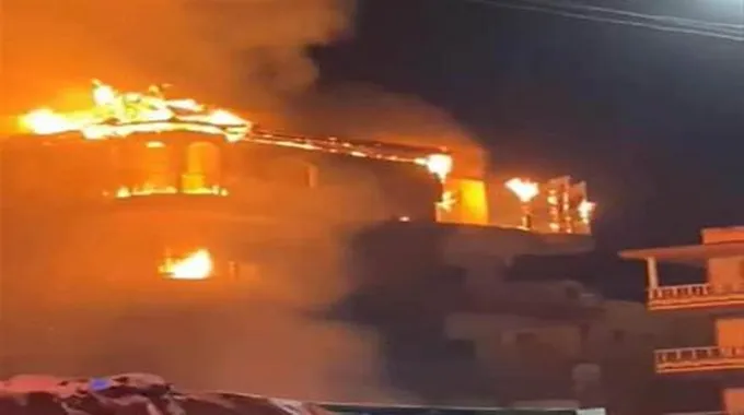مشاهد مروعة في حريق بمصيف جمصة.. 16 مصابًا
