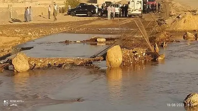 بيان رسمي.. انهيار جزئي لحوض تجميع مياه في محطة