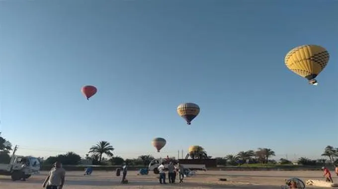 منع رحلات البالون الطائر عن التحليق في سماء