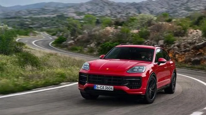 بورشه Cayenne Gts الجديدة.. نظرة عن قرب