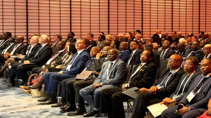 اجتماع لتعزيز الاستثمار في قطاع البترول