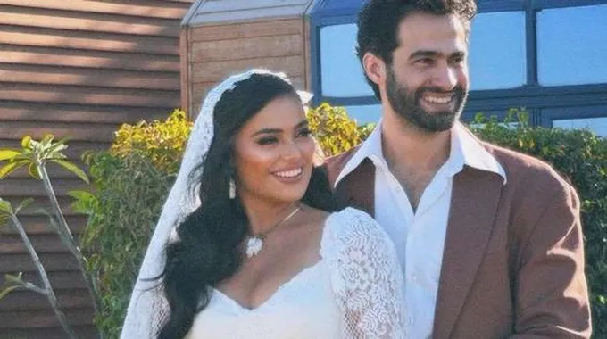 احتفال ثراء جبيل بعيد زواجها الأول