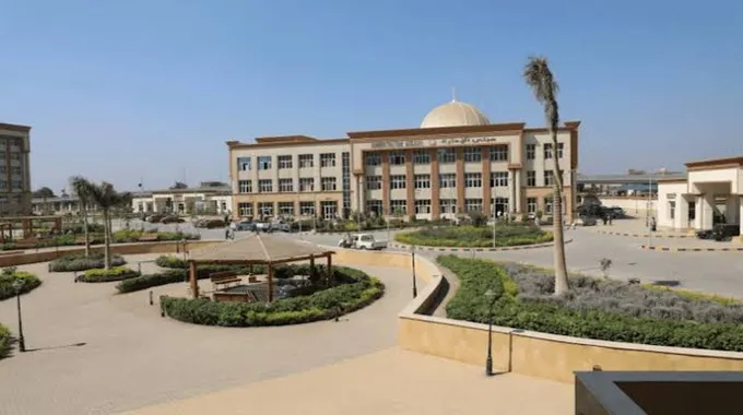 استقبال طلاب الدفعة الجديدة في جامعة المنوفية