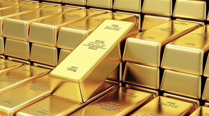 تراجع أسعار الذهب وتأثيره على السوق المحلي