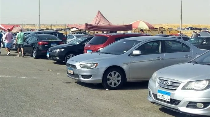 تراجع أسعار السيارات المستعملة في مصر