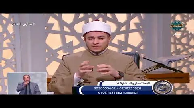 حكم مساعدة الزملاء أثناء الامتحان