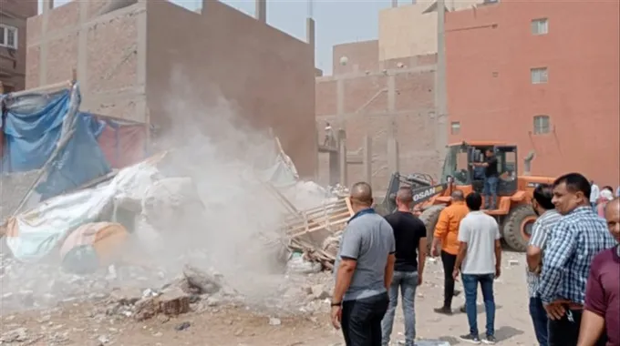 حملة مكثفة لإزالة مخالفات البناء بالأقصر