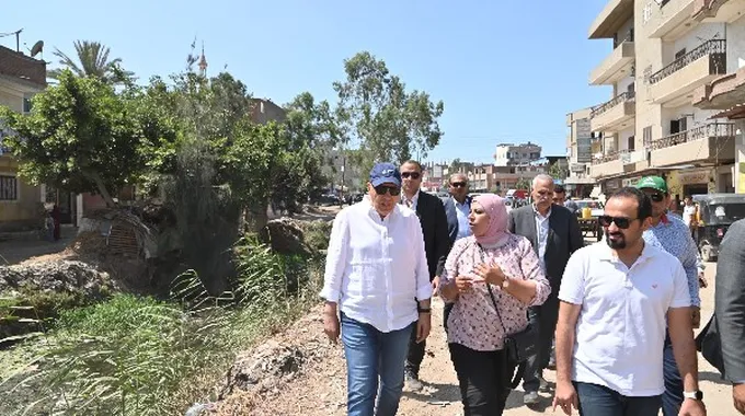 زيارة مفاجئة لوزير الموارد المائية بالبحيرة