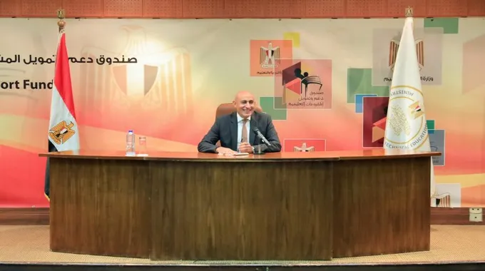 صرف حافز تدريس شهري للمعلمين بقيمة ألف جنيه