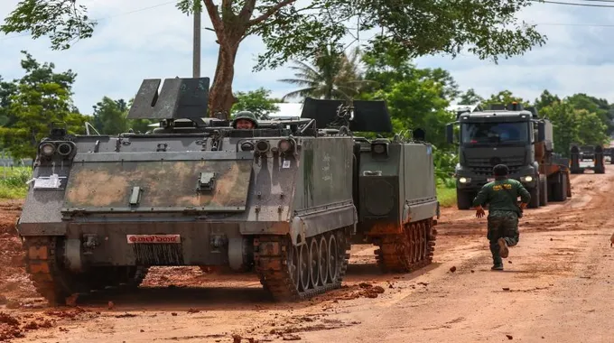 غارات جوية تايلاندية على الحدود مع كمبوديا