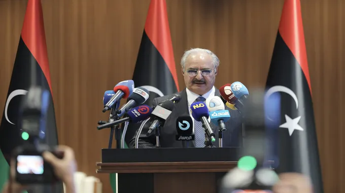 قطرات العين الجديدة تعزز الرؤية القريبة