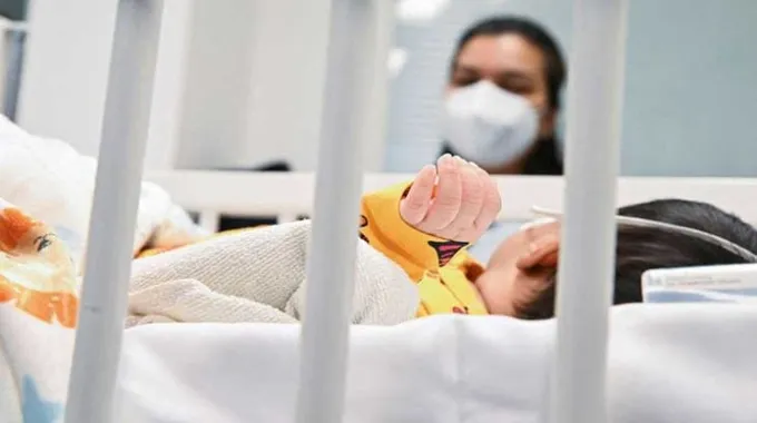 لقاح فايزر للفيروس المخلوي التنفسي
