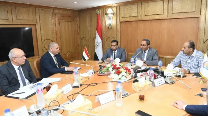 مشروع المنطقة الحرفية في قنا